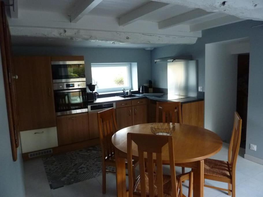 Maison Renovee Dans Le Bocage Normand Canisy Εξωτερικό φωτογραφία